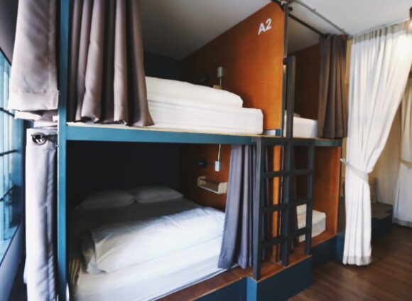 รวม 10 ที่พัก หลักร้อย ในเมือง ‘ เชียงใหม่ ’