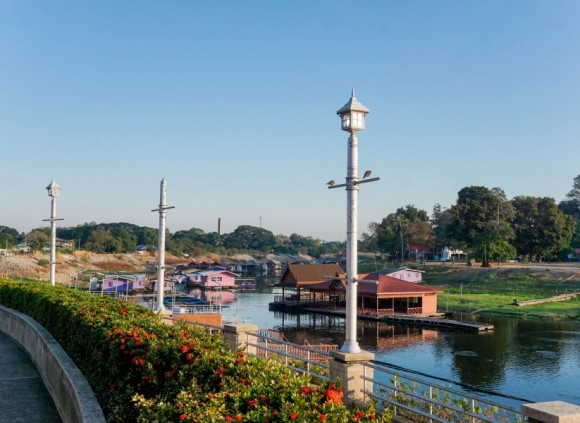 35 พิกัด กิน เที่ยว พัก ช้อป “เมืองอุทัยธานี”
