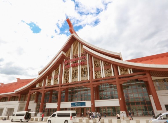 รีวิว นั่งรถไฟความเร็วสูง หลวงพระบาง-วังเวียง